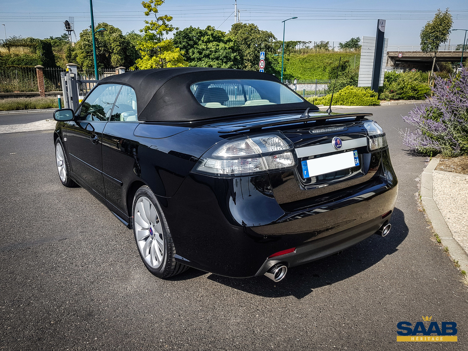 Déflecteur Saab 9.3 Cabriolet Année Modèle 2003 à 2009 NEUF NOIR Déflecteur Saab 9.3 Cabriolet Année Modèle 2003 à 2009 NEUF NOIR